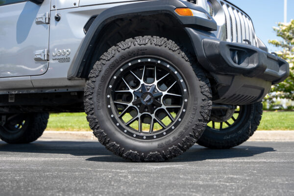 Jeep Wrangler - Image 2